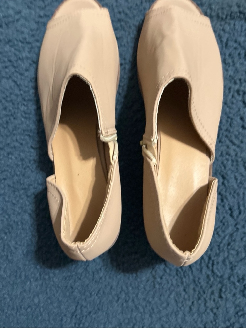 Women's Nude Slip-On Comfort Flats